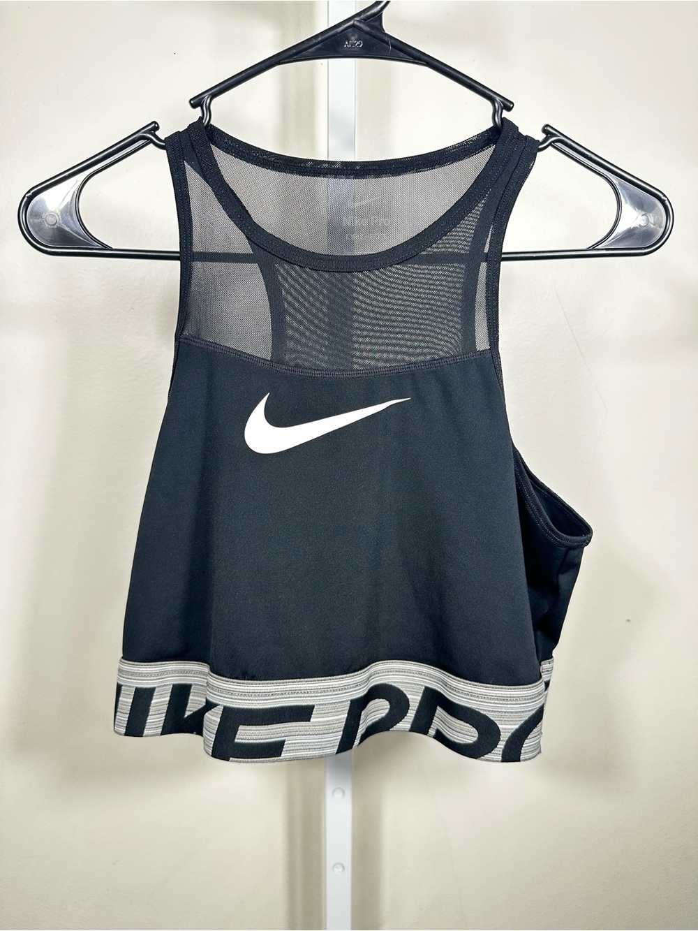 H34. Nike Pro Dri-FIT Cropped Graphic Training Tank Top Black Mesh Women’s L